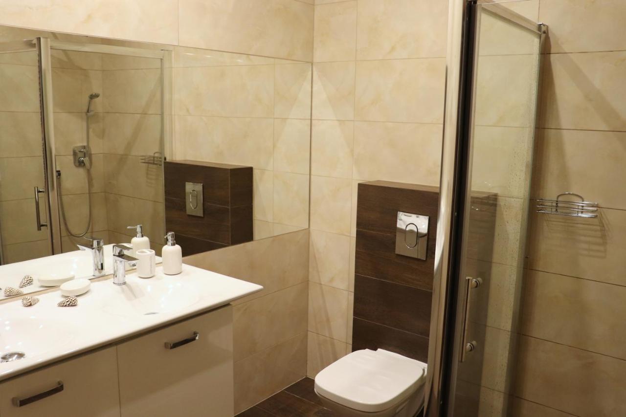 Apartament Przy Parku Wisełka Exteriör bild